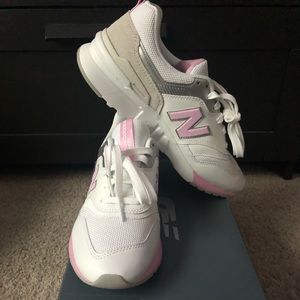 New Balance Sneakers